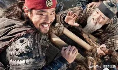 过家家|大长今里的辱明情节 国王款待大明使节的国宴像过家家