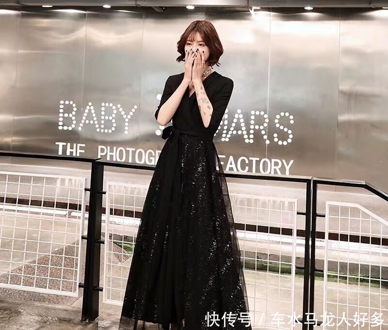  黑化|测试：你最喜欢哪款黑色礼服？测你会因为什么而黑化，我是爱情！