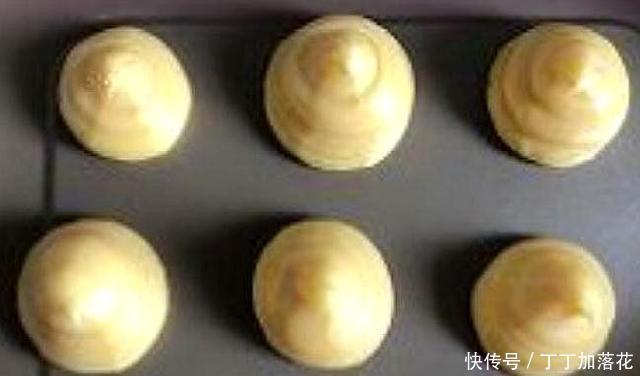  停不下来|网红黑糖珍珠脏脏泡芙，就要脏脏的感觉，吃了就停不下来