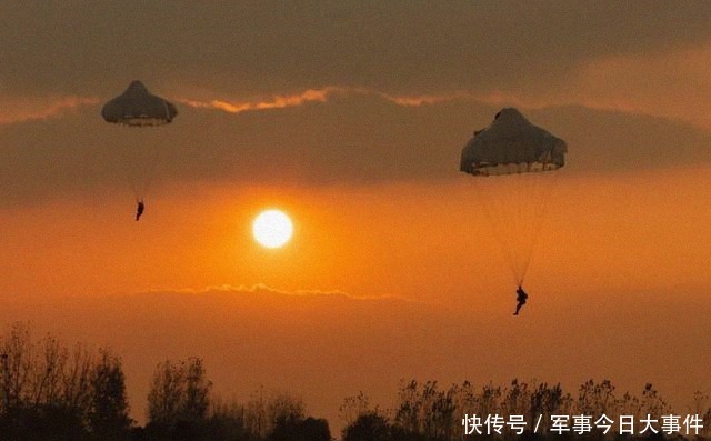 空降兵|70年,我与空降兵共成长!