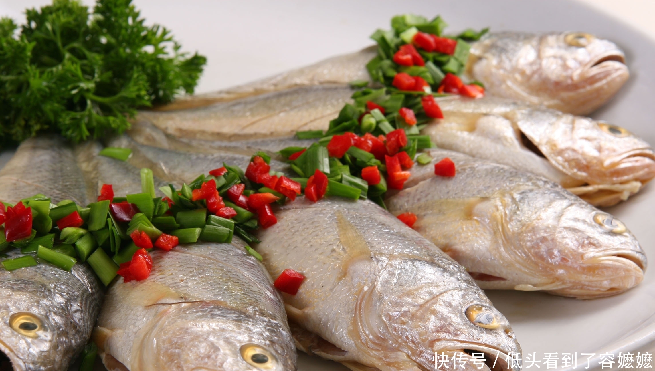  做出|在家做出农家红烧小黄鱼，汤汁味美，鱼肉香嫩，开胃又下饭