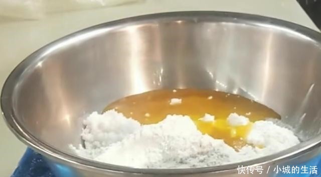 大包|大包酥做的小酥饼好吃到爆,层层酥脆直掉渣,省事快捷香甜不腻