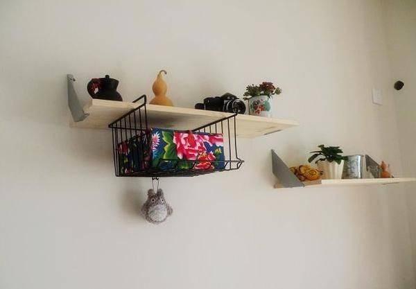 夫妻|北漂小夫妻借钱买40平小房，看到客厅沙发，我真是哭笑不得