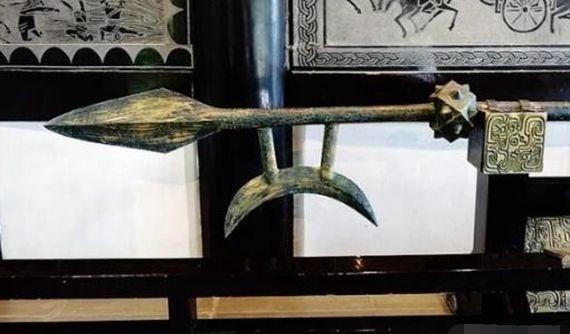 古人|项羽的霸王戟重达300斤,如今无人拿起,是今人不如古人吗?