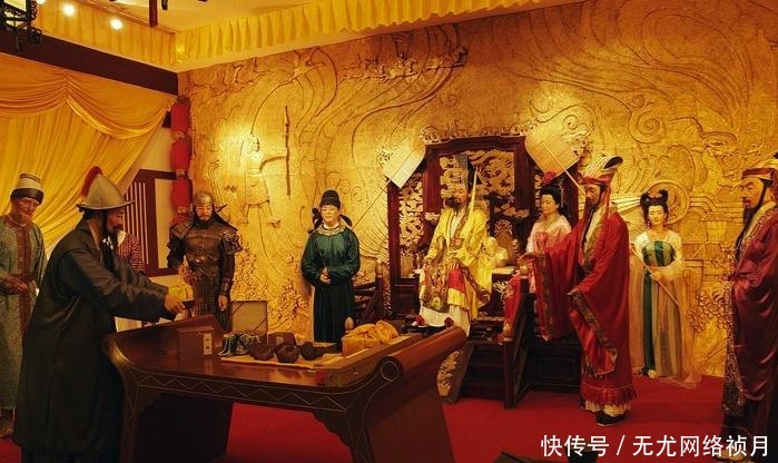 国使臣再次|洋人见到清朝皇帝要不要磕头拜礼？这个问题直到清朝末年才被解决