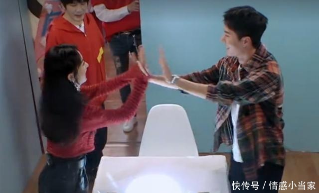 吸引|中餐厅嘉宾录节目,我却全程被赵丽颖王一博吸引,这CP感我爱了