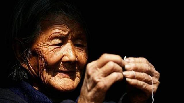 慈母|古人为慈母所作的八首名诗,一位出家人的诗令人潸然泪下!