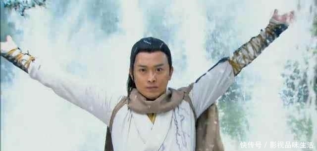 暴打|射雕中, 此人威震江湖, 秒杀王重阳, 暴打裘千仞, 是杨过的师兄!