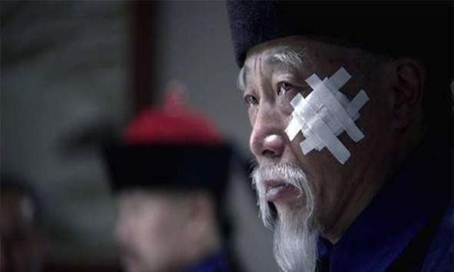 卖国贼|1958年,人们把这个“卖国贼”遗骨挖出,挂在拖拉机上游街示众