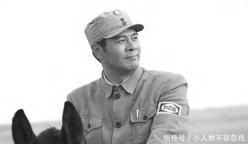 出过|他在战争中不幸牺牲，手下出过多名开国上将，儿子参军也成上将！