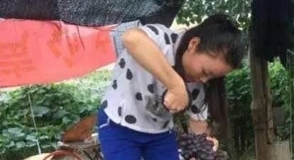 大道|草帽姐徐桂花,从《星光大道》走红后欺骗众人,如今被万人唾骂