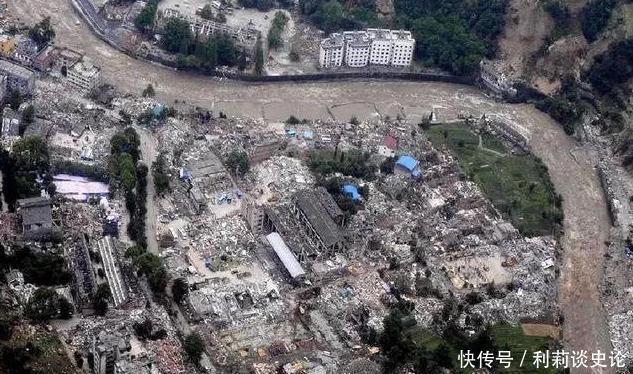  名下|汶川地震有８万人遇难，他们名下的贷款存款，最后是如何解决的？