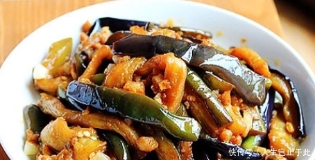 驾驭|荤素搭配的一道菜,教你2个小技巧,“厨房小白”也能轻松驾驭!