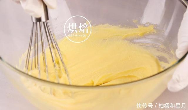 宝宝|爱吃玉米的宝宝都在收藏 无需打发 搅拌即烤的玉米酥粒蛋糕