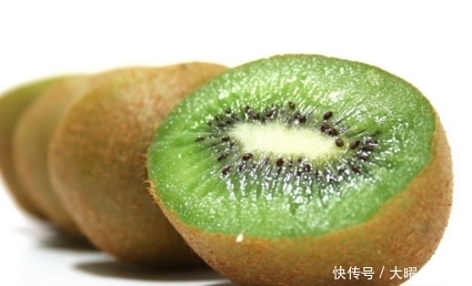 皮肤|立秋后，女人皮肤干燥缺水，猕猴桃是补水佳品，会挑才是关键