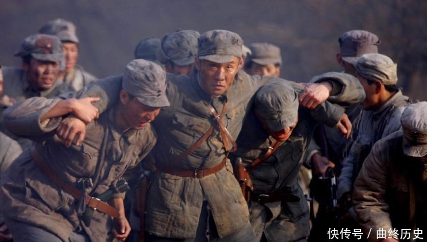 部队|八路军曾缴获不少日军大衣, 然而却几乎没人穿, 实情令人感慨不已