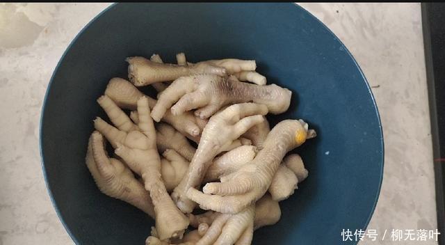 享受|教你做无骨鸡爪,酸辣辣的,没有骨头的一口,真的很享受