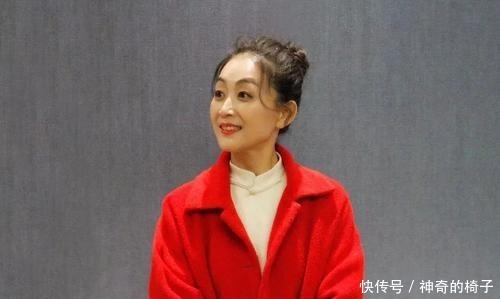  陈谨|“最佳配角”陈瑾话剧舞台获奖无数，女强人，徒步旅行美好生活
