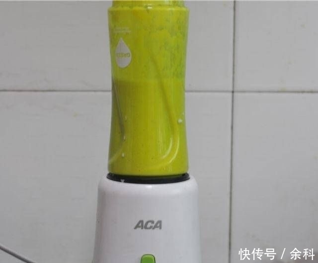 面团|玉米汁蘑菇面包，逼真，甜软上瘾