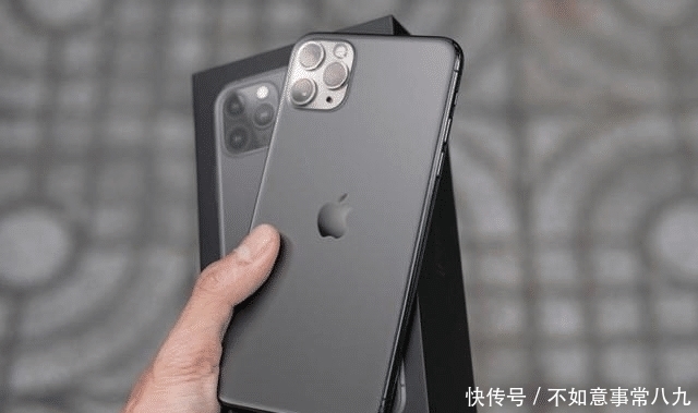 当今社会|当今社会月工资3000元，却要买1万元的手机，这是什么心态？