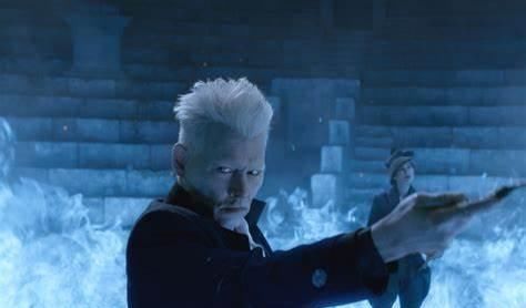  伏地|《哈利波特》格林德沃和伏地魔，谁才是“最强黑魔王”