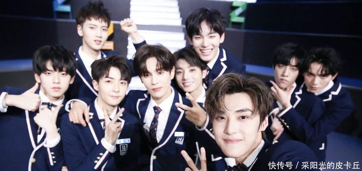 糊成|UNINE如今糊成“个体户”,同期的R1SE热度依旧,几个硬伤是关键