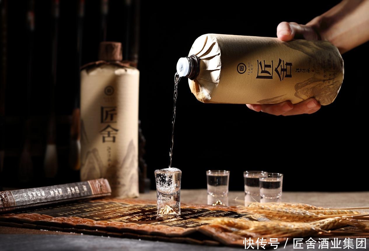 酒类|酒类知识大解析,原浆酒、基酒、新酒、老酒、年份酒怎么区分?