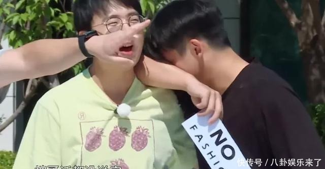  情侣|好尴尬的情侣特辑！一涉及前女友，李晨和郑恺也太容易触雷了吧