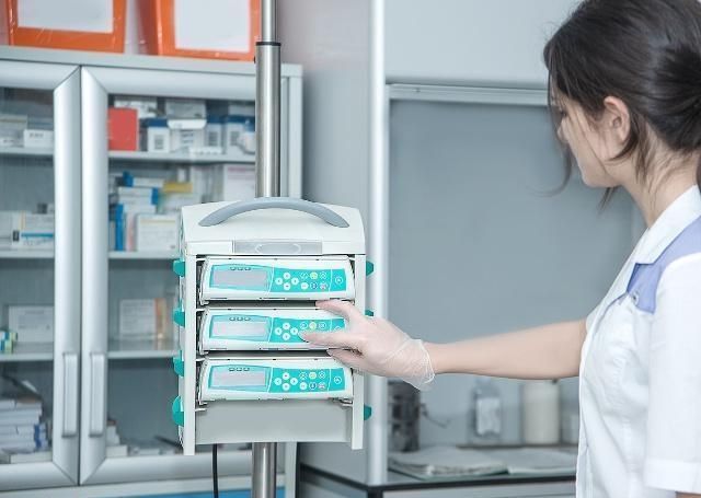 孩子|3岁女童嘴唇发紫,妈妈发现后当场扇了自己两个耳光