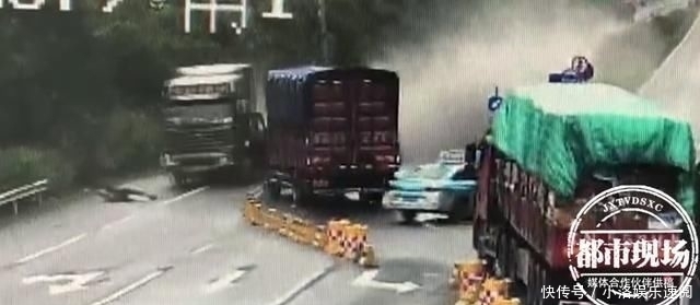  驾驶员|眼看要撞车，驾驶员跳车逃生却遇难，肇事司机：“不跳就没事了”