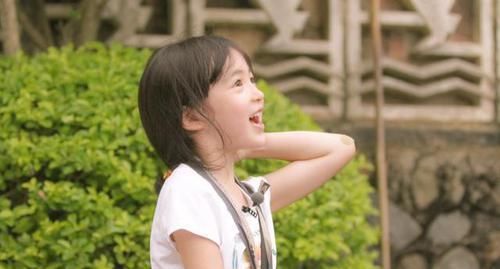 让座|我是孕妇，你就得给我让座面对逼迫，7岁男童的反应尽显教养