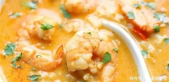  煎饼果子|这才是煎饼果子最好吃的做法,煎饼香,果子酥,比外面卖的还好吃