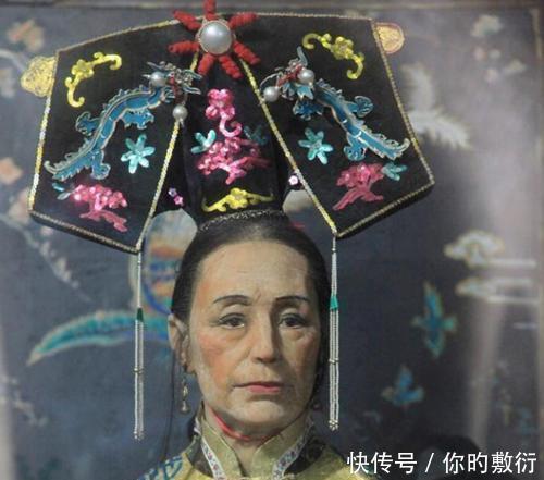 军官|慈禧太后有多美63岁时能让29岁的英国军官爱的死去活来！