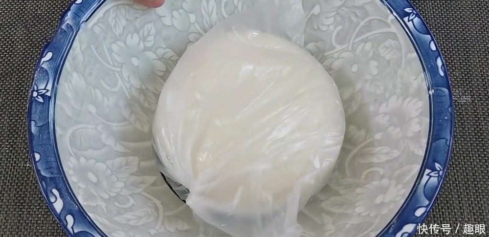 均匀|千层饼怎么做层多又柔软?有人说开水烫面多抹油,其实做法不全对