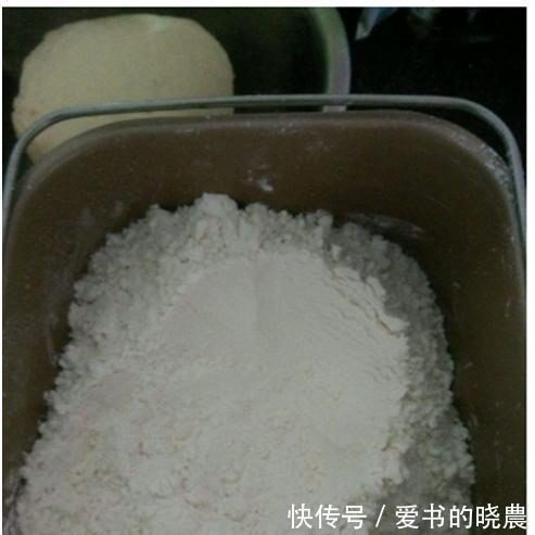 酥软|外面的蒸馒头又硬又难吃掌握这些小窍门,蒸出的馒头酥软香甜