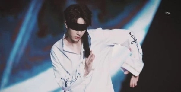 表现|为名所累?王一博《街舞》首秀未达到预期,与节目表现无关