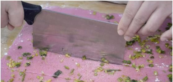  我家|在家做花卷有诀窍,掌握这两步,松软不变形,我家隔天就做一大锅