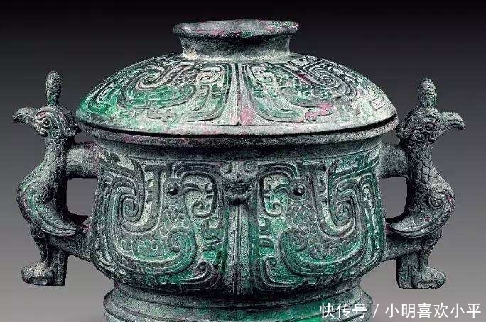 酒燃|博山豆腐箱：水漫金山塔层层，酒燃宝箱烈焰蒸，充满乡愁的一道菜