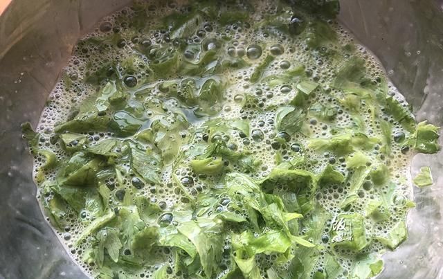  鸡蛋|韭菜鸡蛋别再炒着吃了,试试这个做法,比包饺子都好吃,真香