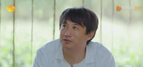 桌上|《向往4》周深夸黄磊葱油饼好吃,看清桌上剩菜后,网友懒得装