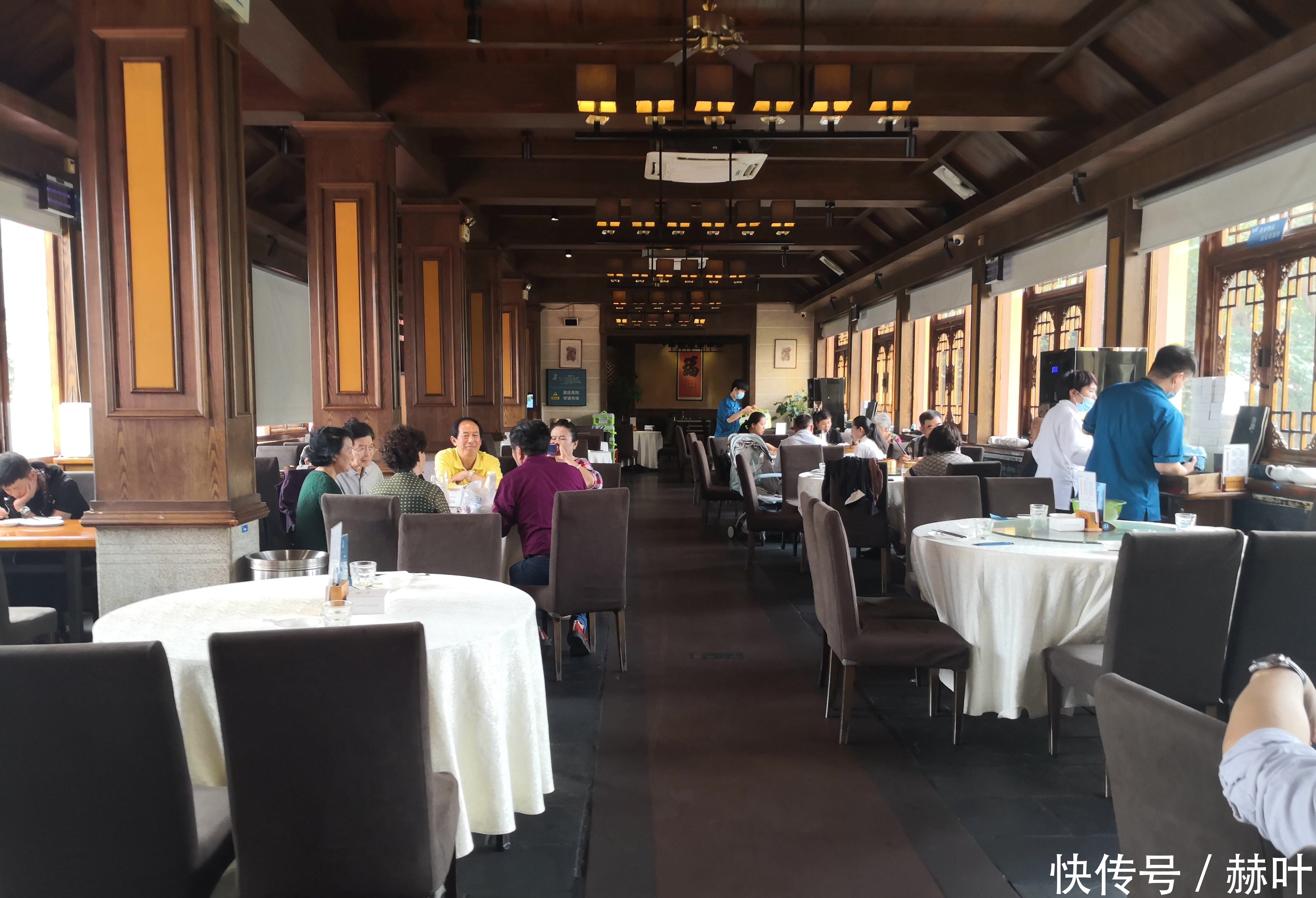 大塘水上餐厅|抵御不了诱惑,时隔4天再来大塘,这次专门点了白切鸡味道真的好