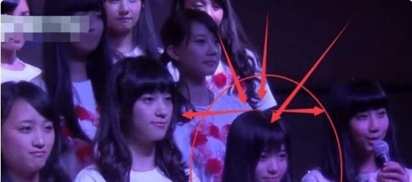 明星|鞠婧祎出道前旧照曝光,面容清纯羞涩,这就是4千年的美女?