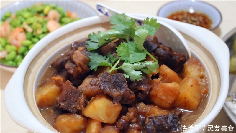 花钱|小长假约亲戚在家聚餐,我下厨做了六菜一汤,花钱不多都吃撑