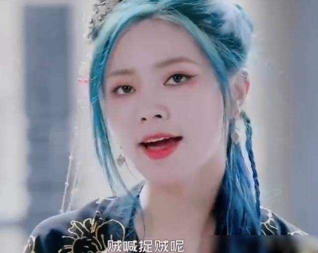  虞书欣|THE9古装比拼，谢可寅能说会道“斗败”虞书欣，赵小棠惹人心动