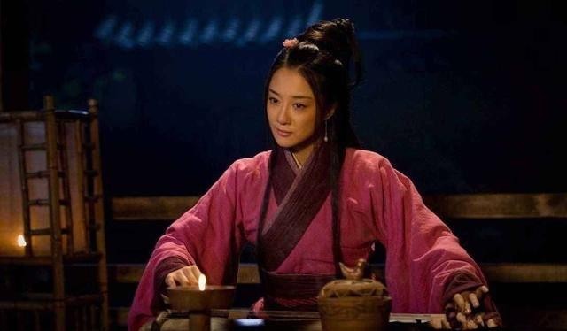 吕后|吕后本是淳朴村妇，被项羽俘获3年后，为何变为嗜血成性的毒妇？