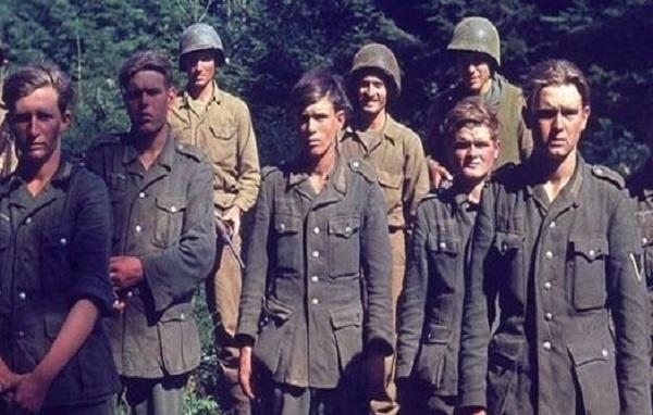 兵团|用铁链把自己锁机枪座上血战!悲惨的纳粹“外籍兵团”维京师