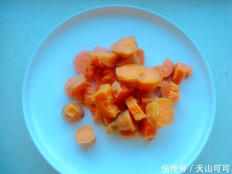 入口|秋天,我家爱吃的红薯做法,软糯香浓入口即化,比牛奶好喝