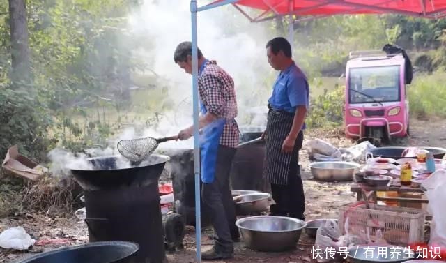 婚宴|苏北乡村吃大席,可以找到童年时的幸福味道