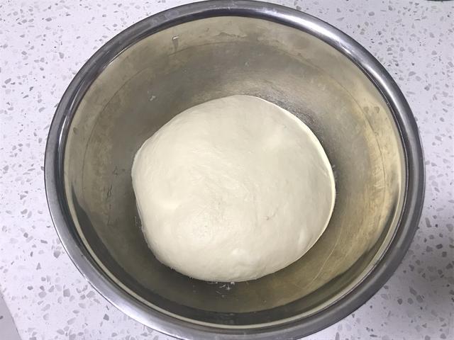 面包|教你做玉米油老面包,发酵时冷藏3个小时,更松软香甜