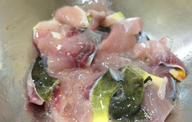 鱼片|快手酸菜鱼,只要学会这3招,鱼肉滑嫩,你也是大厨